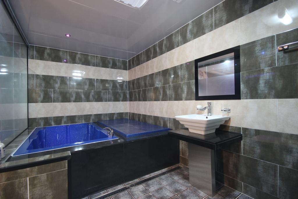 Hotel Well Busan Eksteriør billede